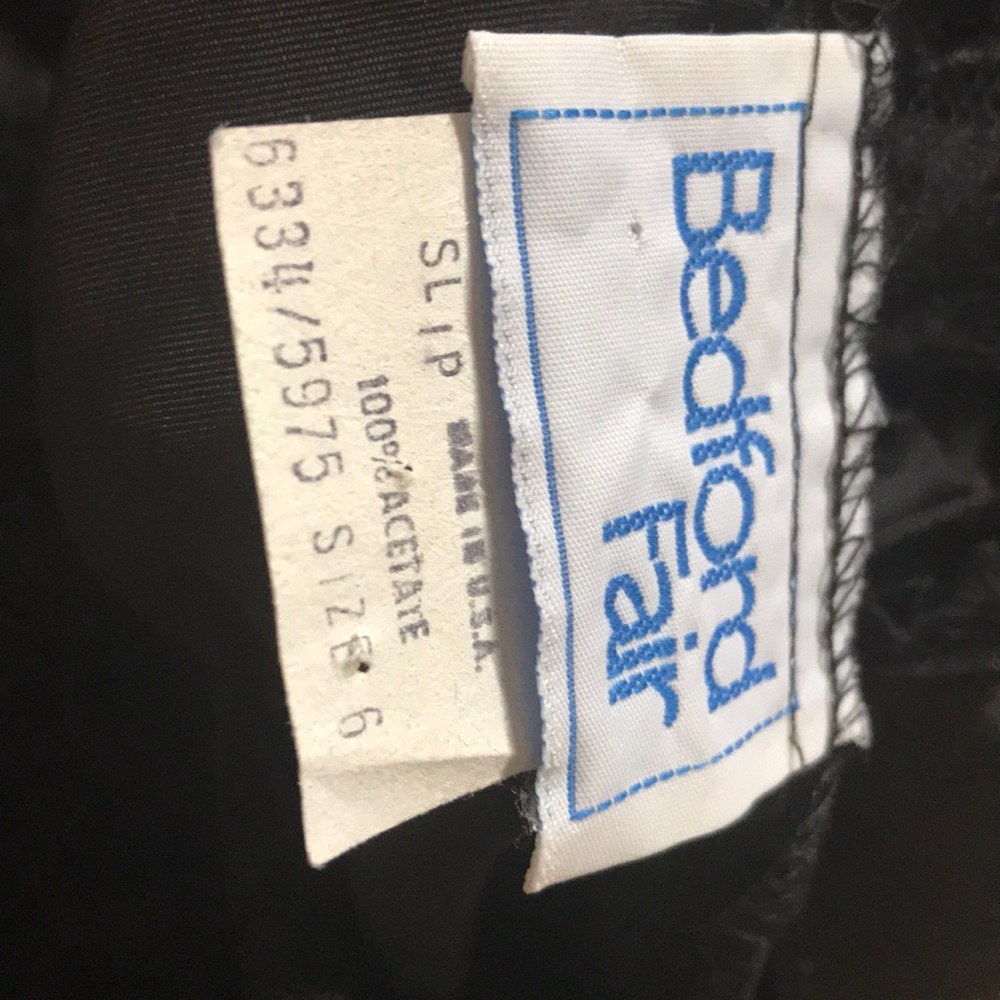 Dress - Picture 4 of 7